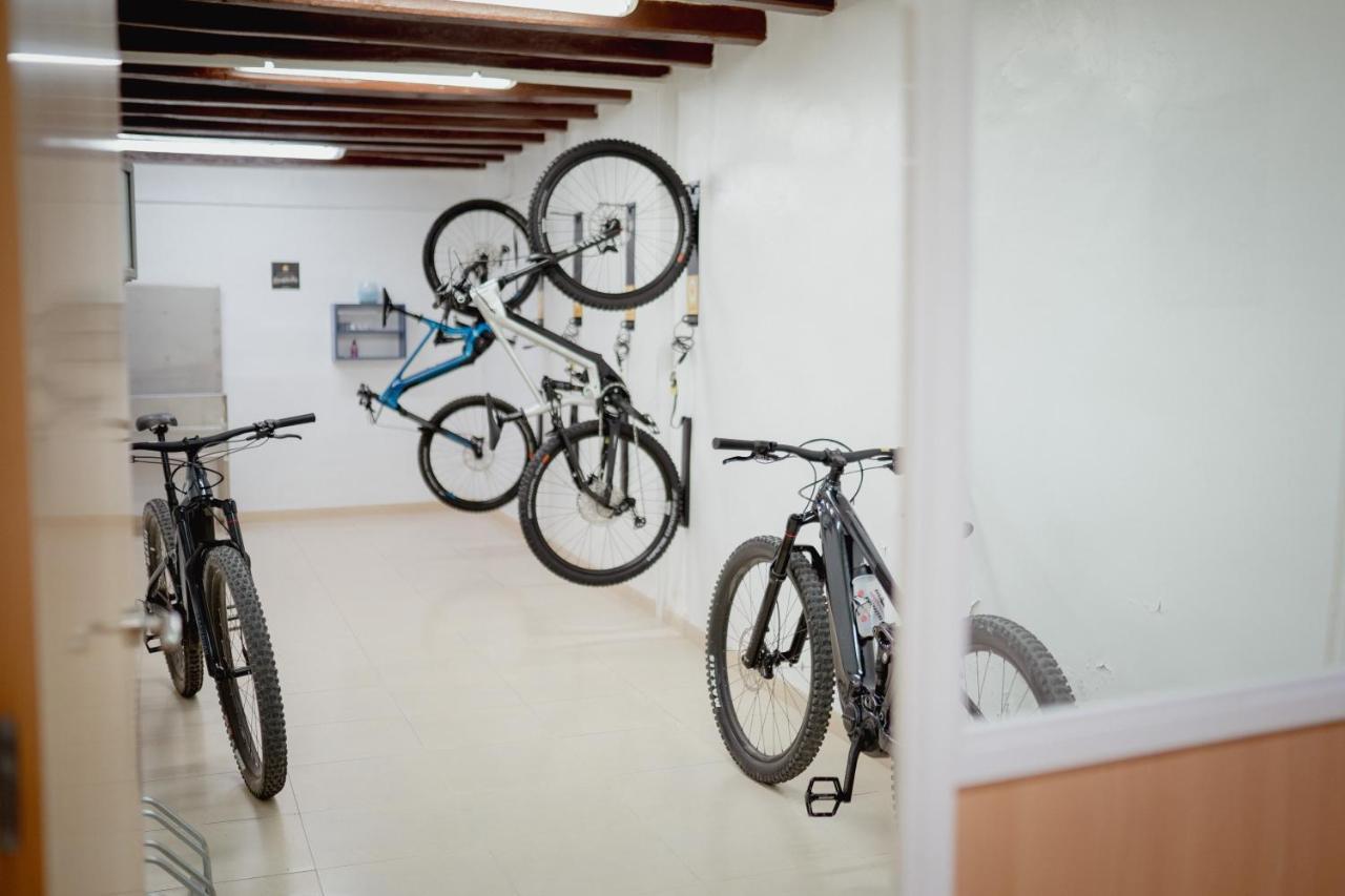 Apartaments Ca L'Albert La La Pobla de Segur Kültér fotó