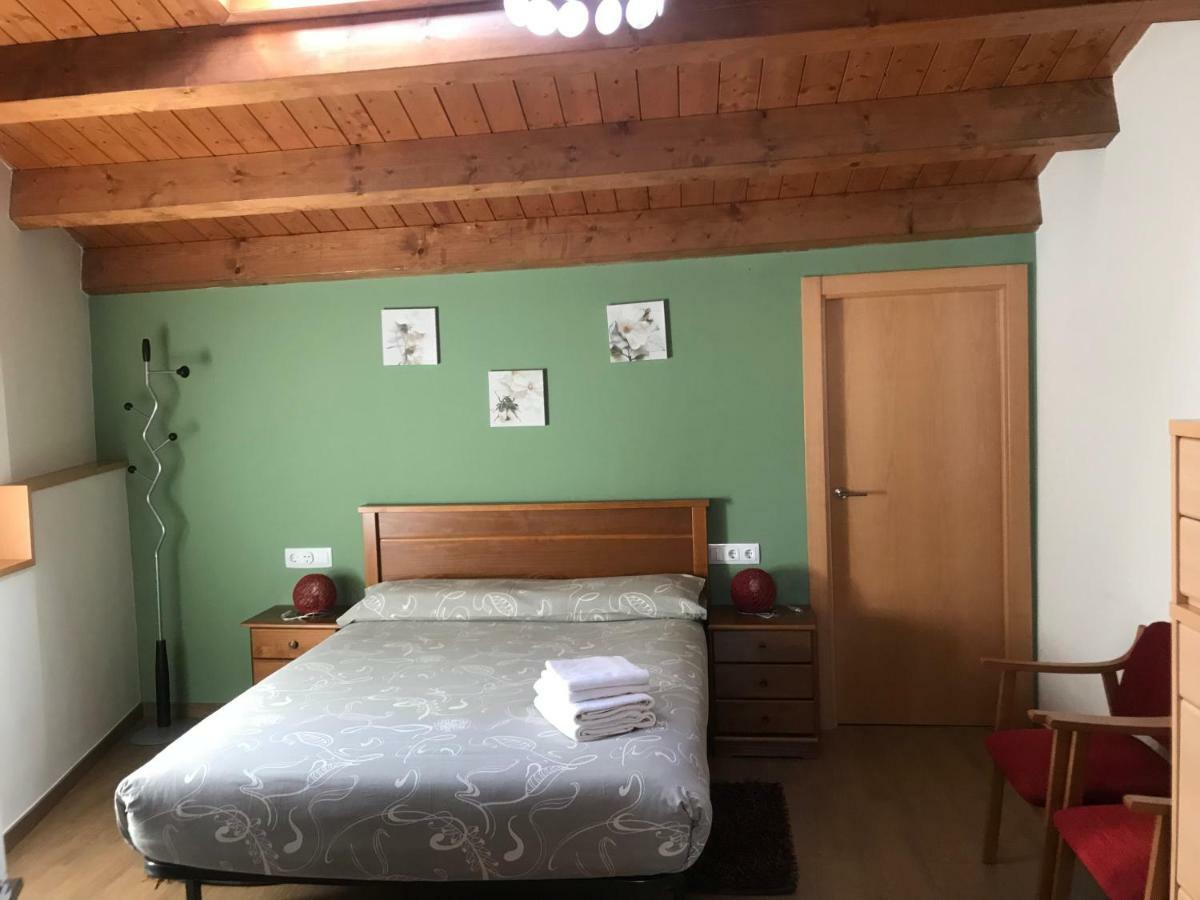 Apartaments Ca L'Albert La La Pobla de Segur Kültér fotó