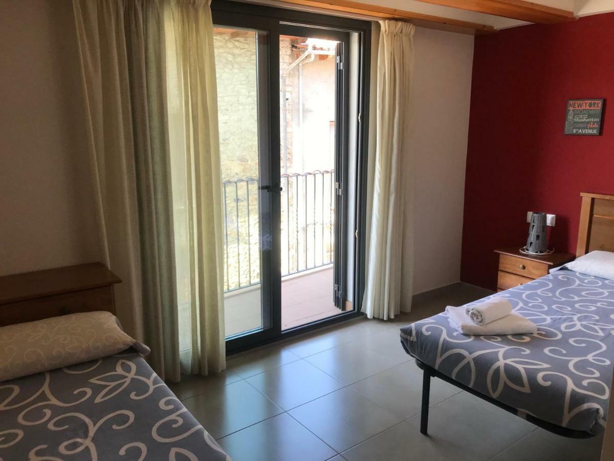 Apartaments Ca L'Albert La La Pobla de Segur Kültér fotó